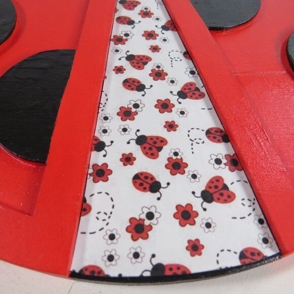 Ladybug 1/4" thick wood wall decor dimensional 13" tall - Picture 4 of 8